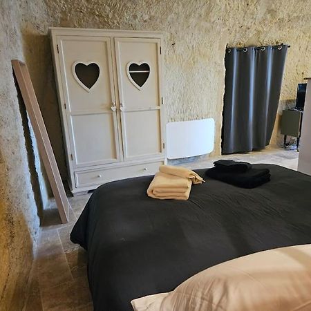 Charmante Maison Troglodyte Loire Valley Rochecorbon Bagian luar foto